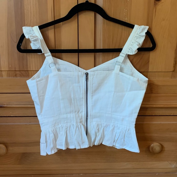 Floral White Flared Tank Top - Picture 3 of 4